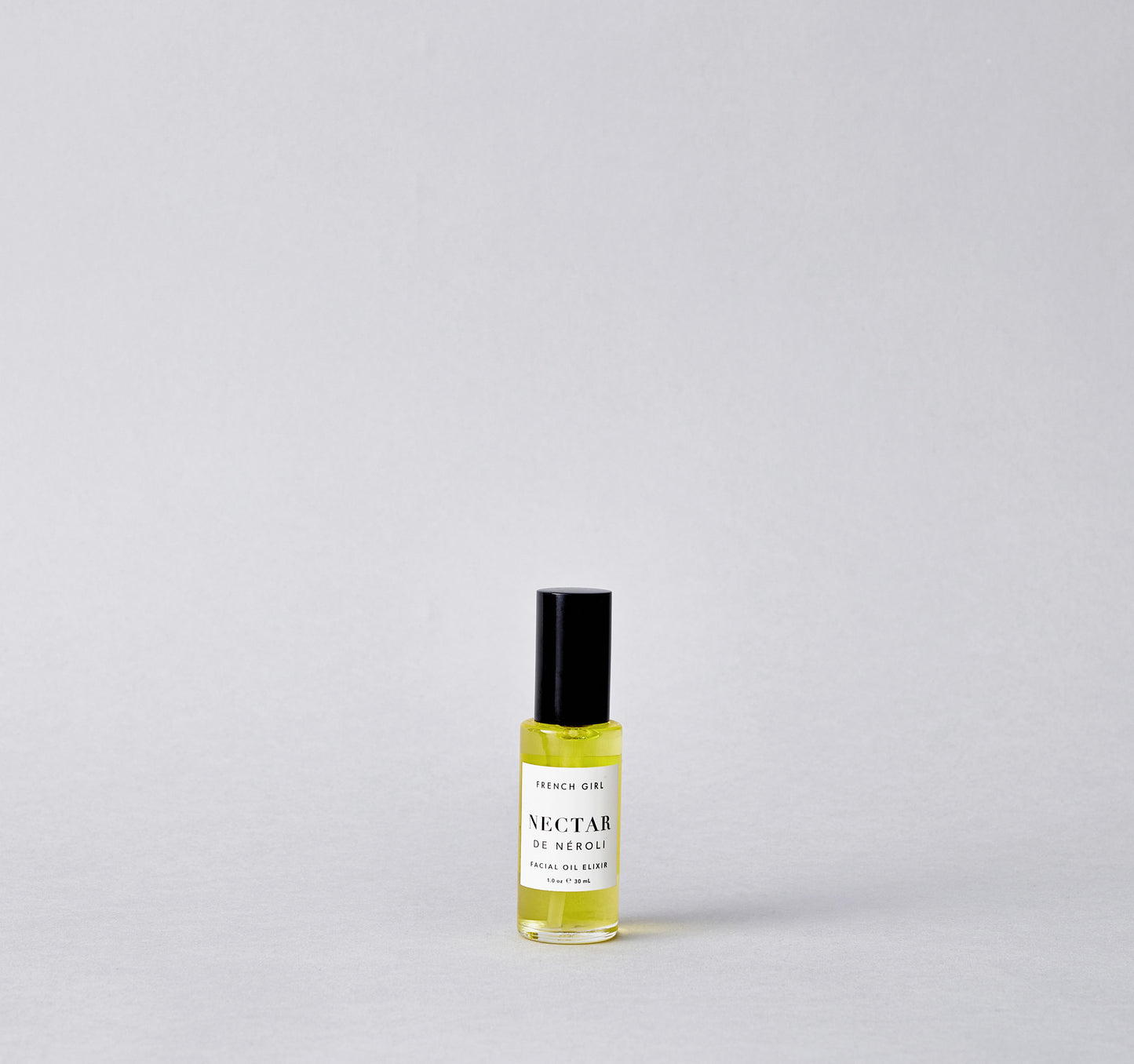 A botanical elixir that blends powerful organic plant and flower oils to repair and enliven the skin. Carefully chosen, non-comedogenic cold-pressed oils work synergistically to enrich your skin daily with high-omega fatty acids and deeply moisturizing plant phenols.