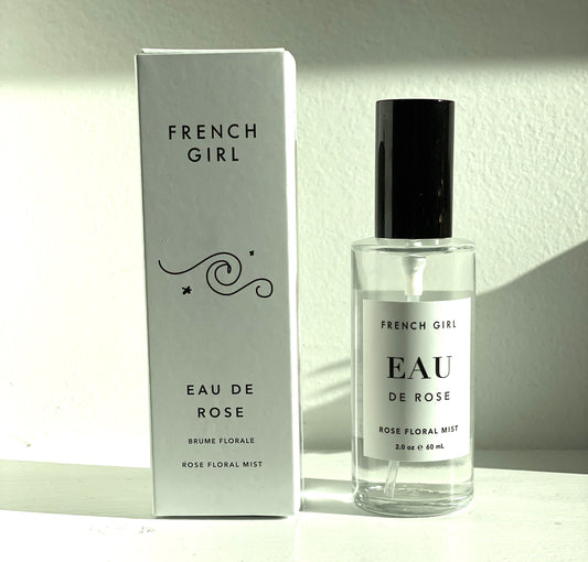 A refreshing, hydrating floral toner to clarify and prep the skin for additional skincare rituals. Floral distillates restore the skin’s natural pH. Rose, Neroli & Lavender provide anti-inflammatory and antiseptic benefits.