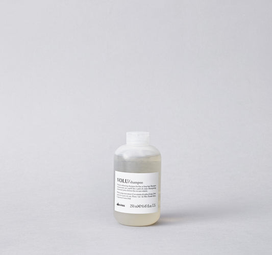 Volumizing shampoo for fine or limp hair. It gently cleanses the hair making it soft and light with a lasting boost of body and volume.